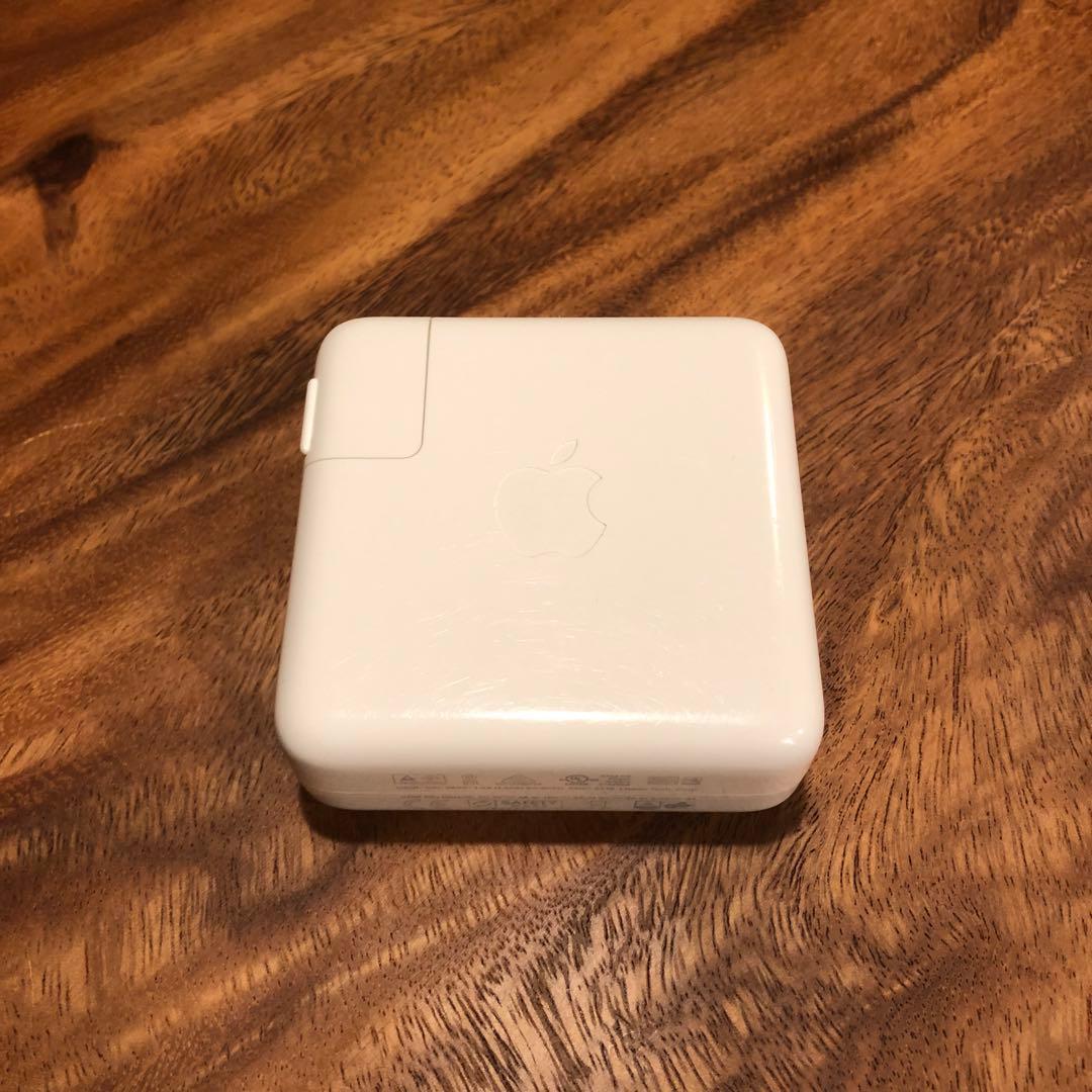 MacBookPro13インチ Touch Bar搭載モデル2019