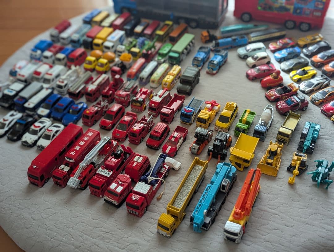 トミカ【108台】まとめ売り ポリスキャリアカーセット つみおろし工事現場 他