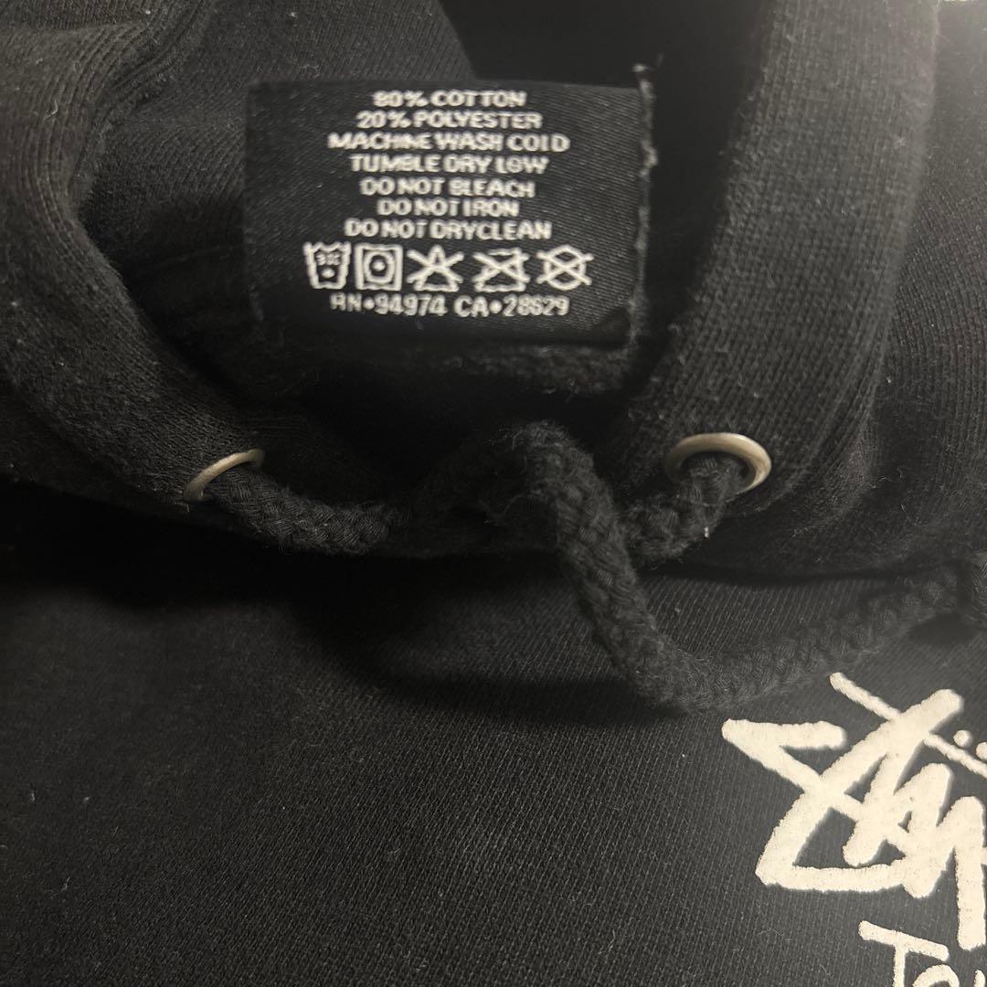 Stussy 黒 フード付きスウェット