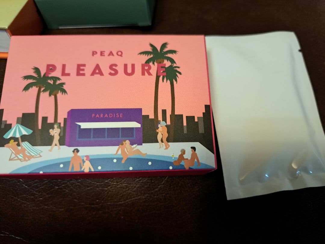PEAQ AROMA, PLEASURE, ESCAPEセット