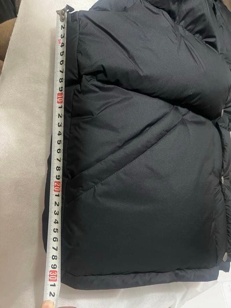 ポケ AURALEE SUPER LIGHT NYLON ダウンベスト