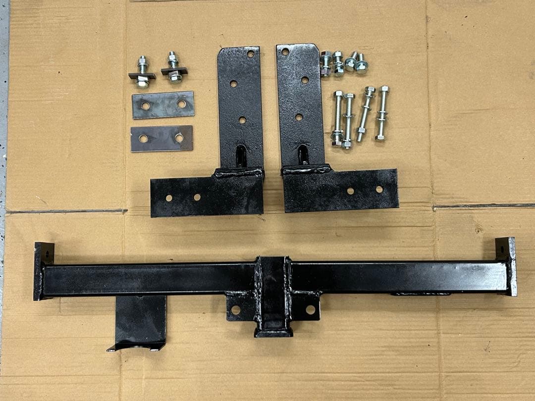 R*e様 エブリィ用ヒッチメンバー　2インチ　DA64V・W 未使用