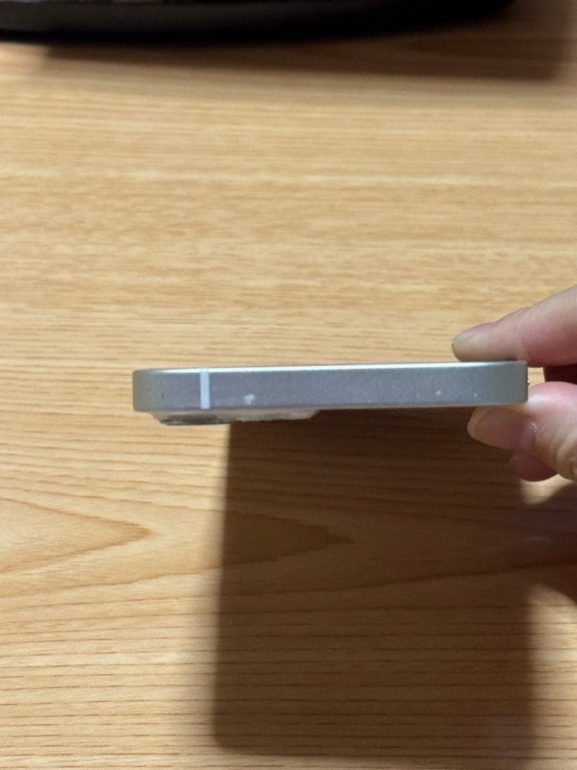 iPhone13 スターライト 256gb 【少し訳あり】