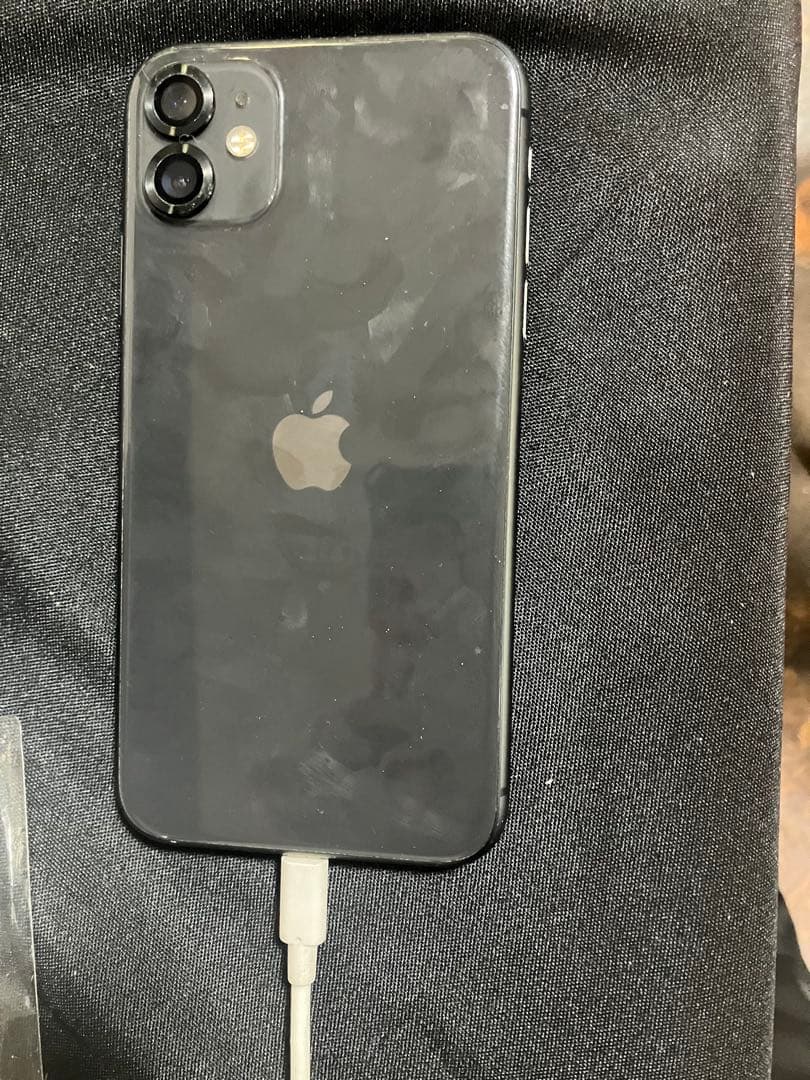 Apple iPhone 11 128GB SIMロックなし