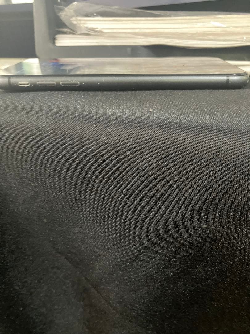 Apple iPhone 11 128GB SIMロックなし