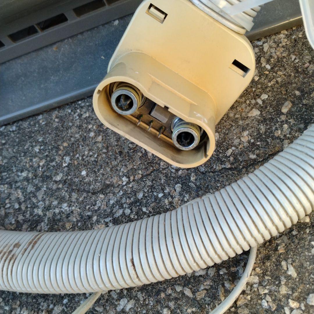 三菱温水ルームヒーター室内機　ジャンク品