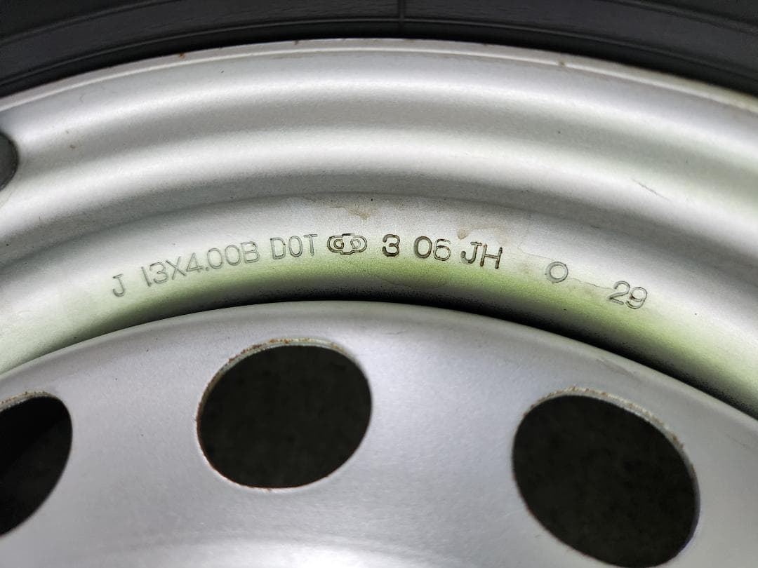 送料込☆2021 ダンロップ タイヤホイールセット155/65R13☆4本