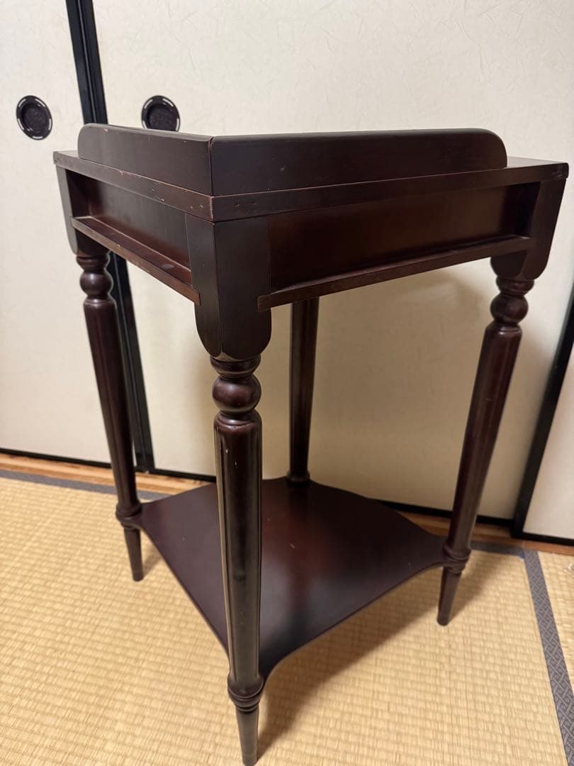 アンティーク　コンソールテーブル　コーナー三角