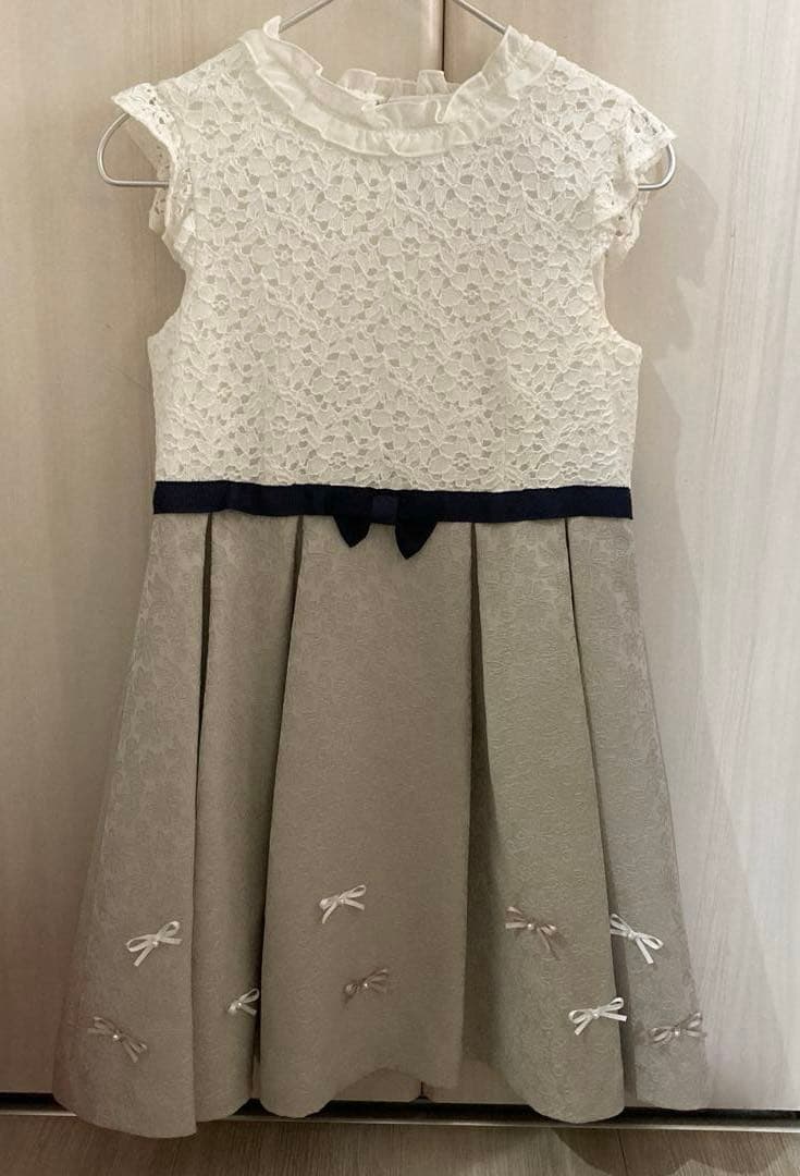 a.v.vフォーマルワンピースセット⭐︎120