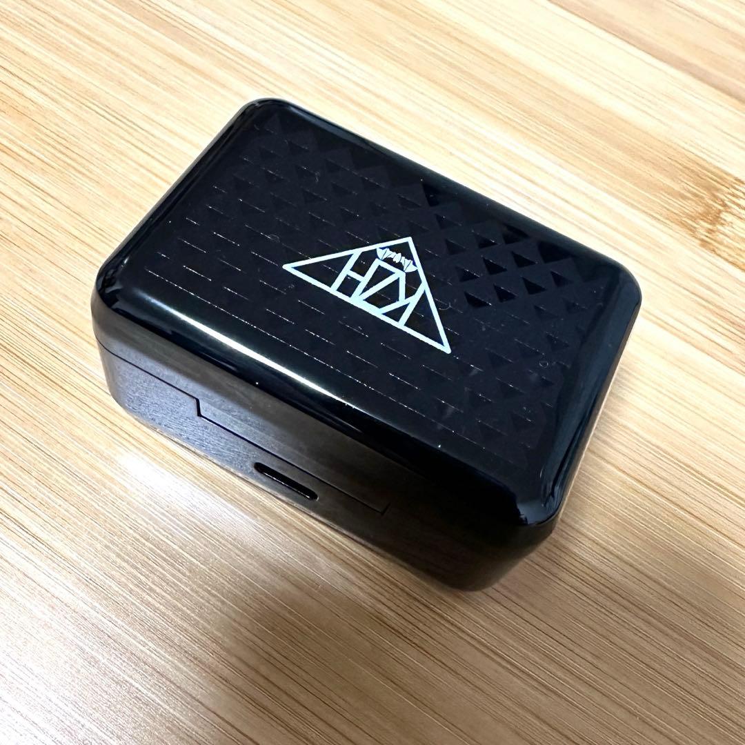 【貴重】「にじさんじ」葛葉ボイス入りワイヤレスイヤホン！美品