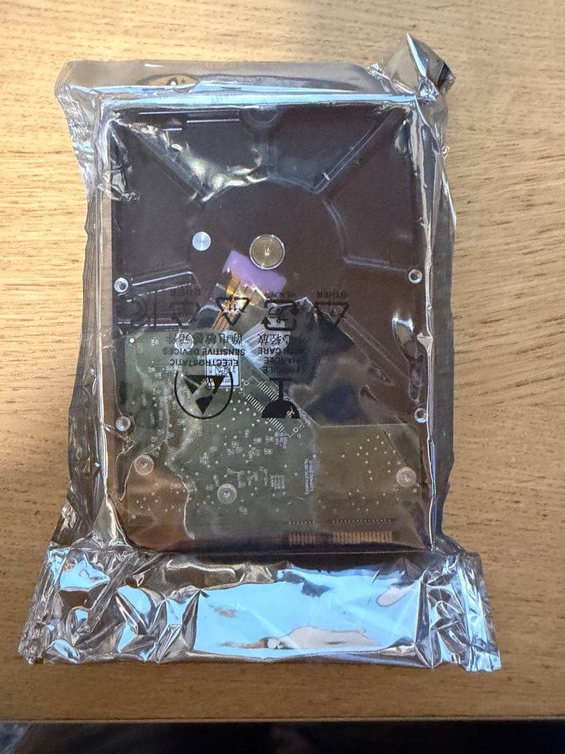 WDRed WD20EFRX 2TB内蔵ハードディスク