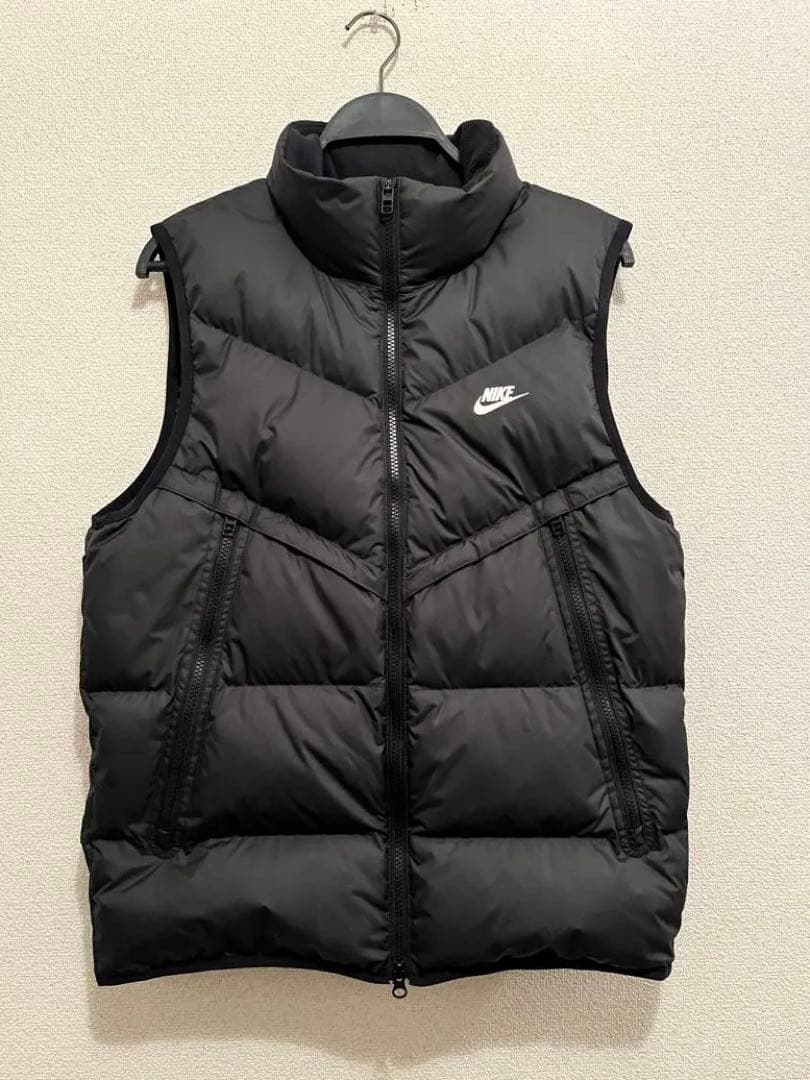 ナイキ ダウンベスト NIKE SF Windrunner Vest Black