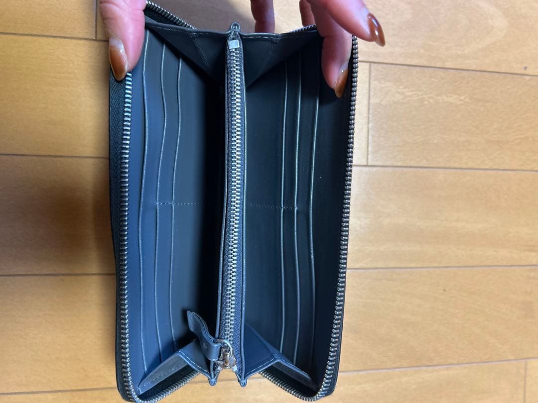 塩*福様 (値下げしました)メゾンマルジェラ 長財布 タグ