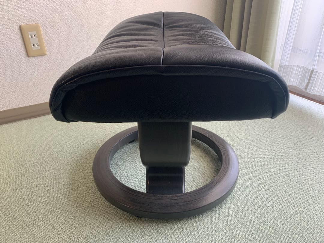 【DANKさん】　EKORNES ストレスレス　黒 レザー オットマン