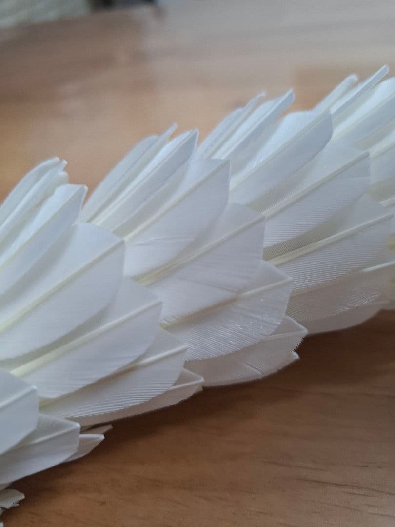 YONEX 美品セミシャトル ニューオフィシャル1箱４番手