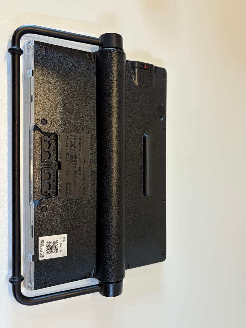 美品　Panasonic ポータブルテレビ 大画面　10インチ