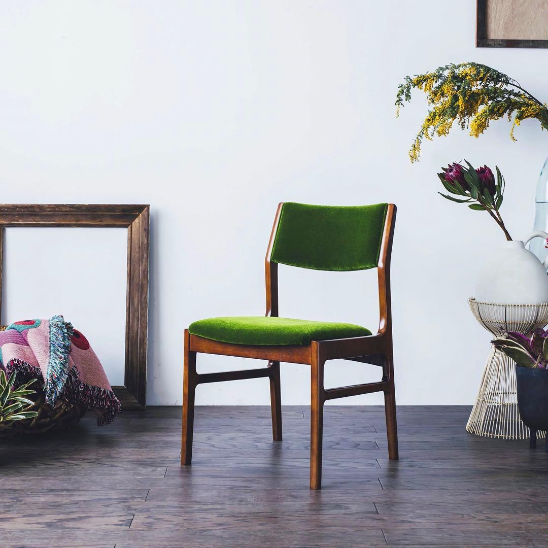 カリモク60 ダイニングチェア　モケットグリーン　カリモク家具　日本製