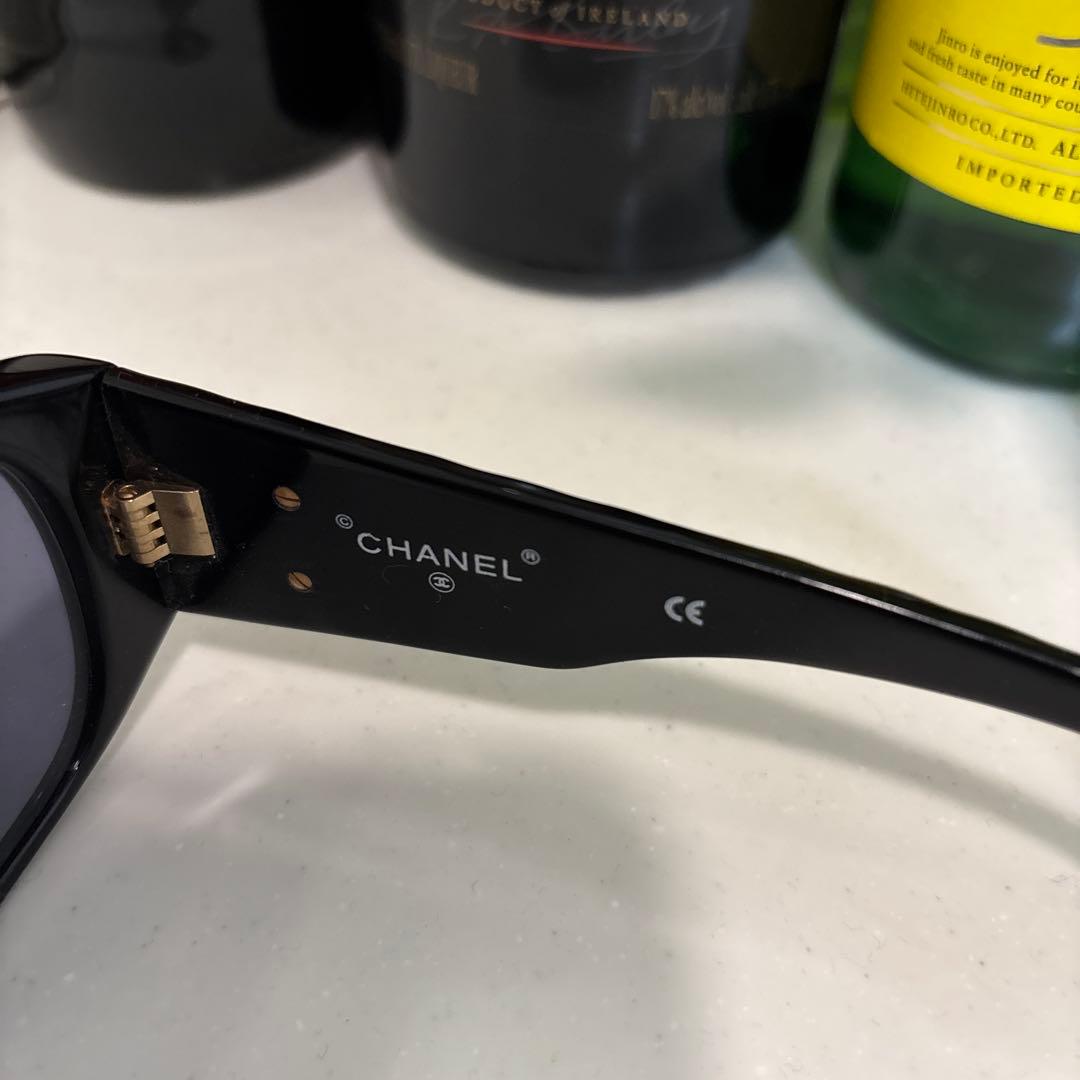 Chanel ブラック サングラス クワルトデザイン（箱無し）