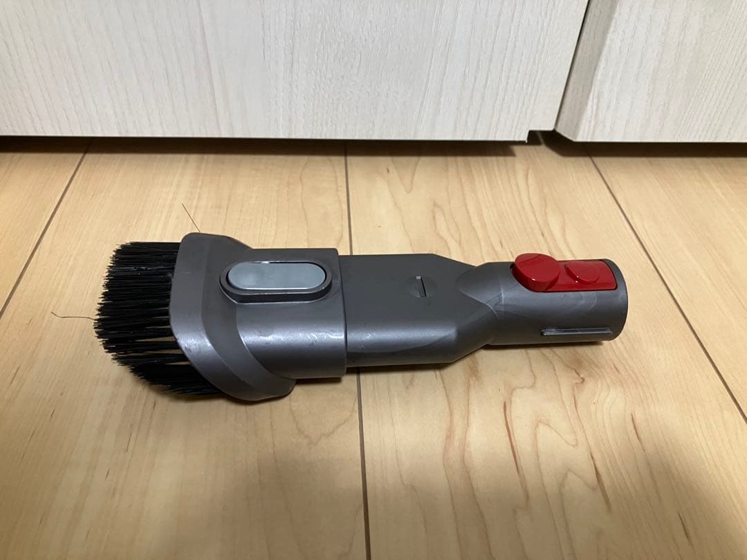 Dyson V8 slim fluffy セット　※1/17中限り値引き金額