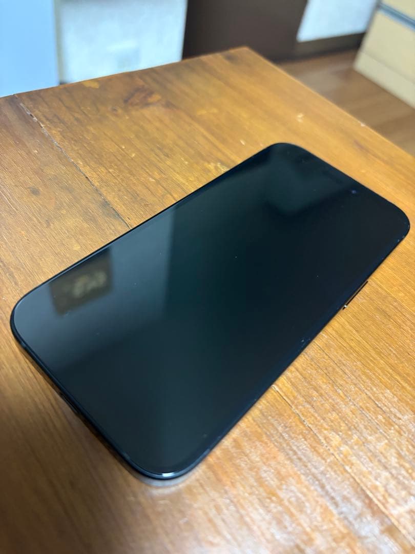 iPhone15 SIMフリー新品　（2025年11月21日本体交換済み）