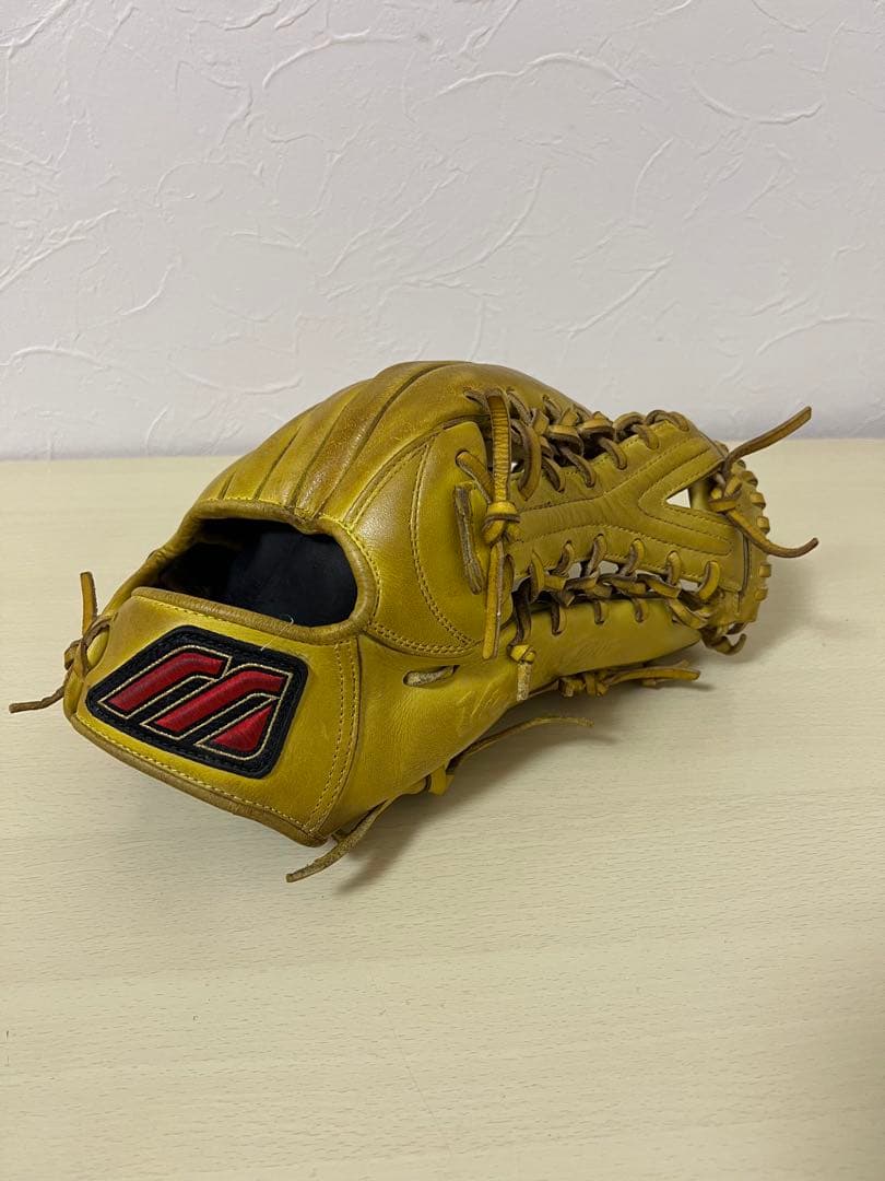 ミズノ　ビクトリーステージ　硬式外野用