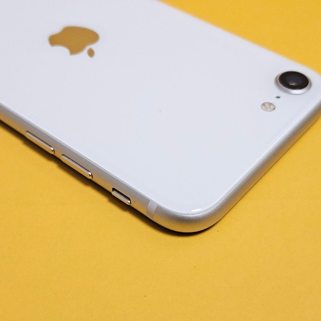 iPhone SE(第3世代) 128GB｜24時間以内発送!#981