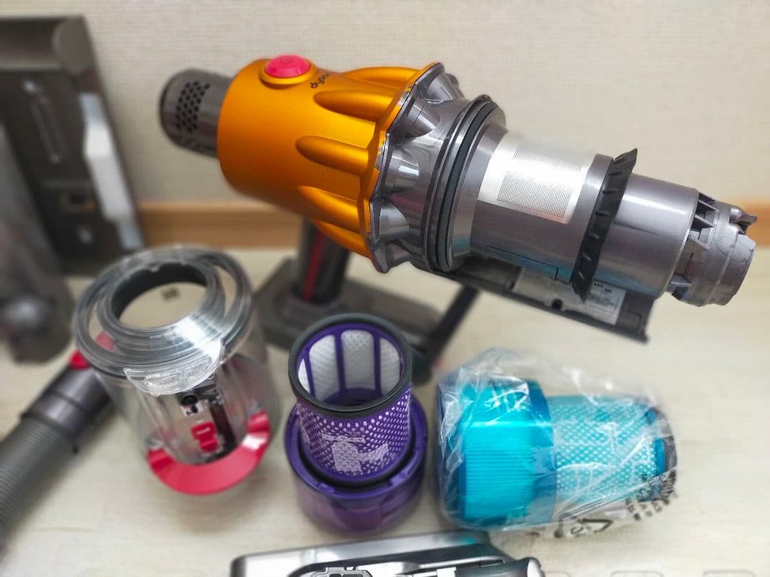 ダイソン V12 Detect（SV30）【分解洗浄】BT✕2個、フィルター✕2