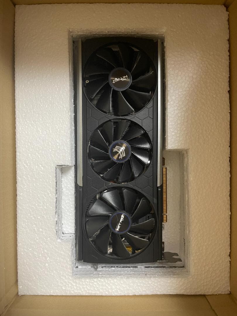 グラフィックボード・グラボ・ビデオカード AMD RX 5700XT 8GB Sapphire Nitro+