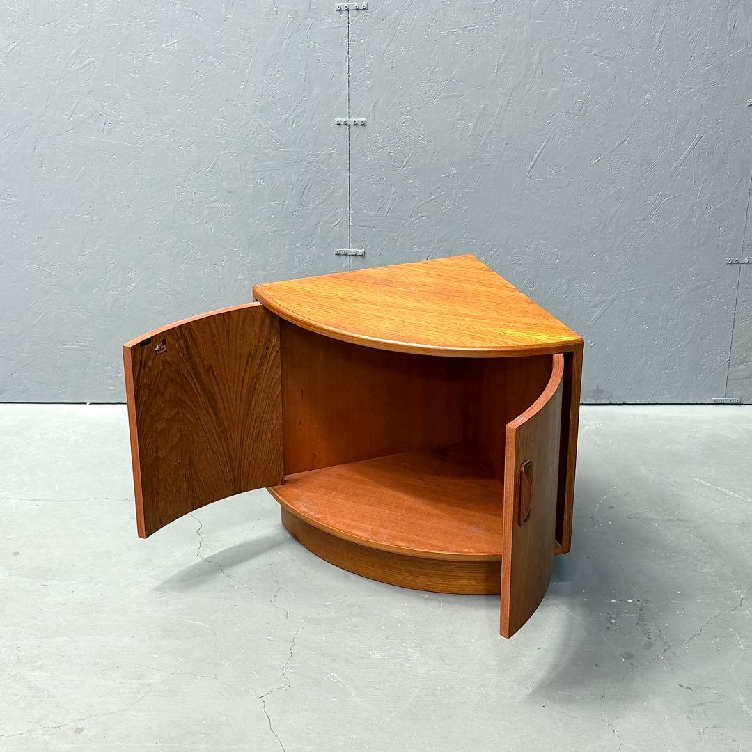 G-PLAN(ジープラン) / Frsco フレスコ コーナーキャビネット