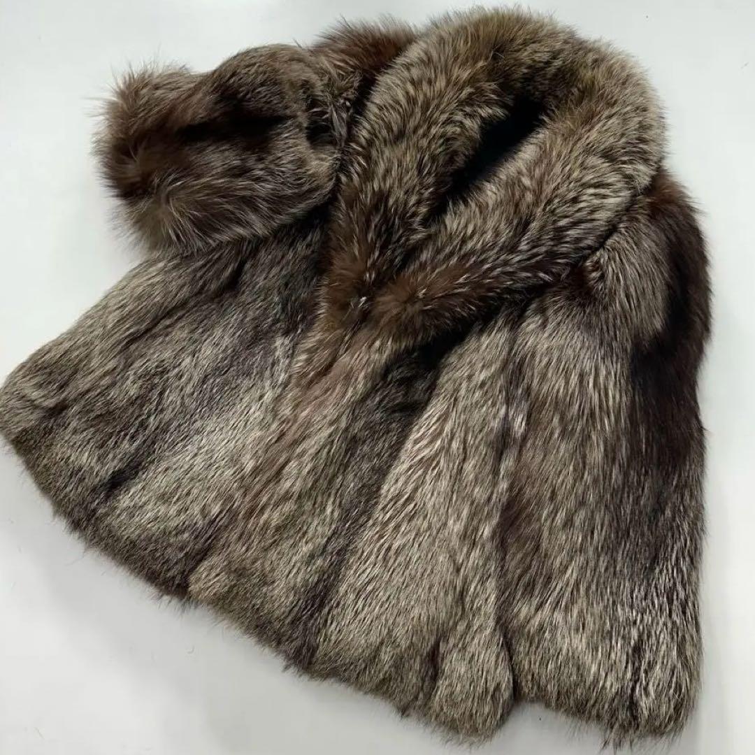 SAGA FOXフォックス ファーコート 毛皮 ボリューム◎ 銀狐