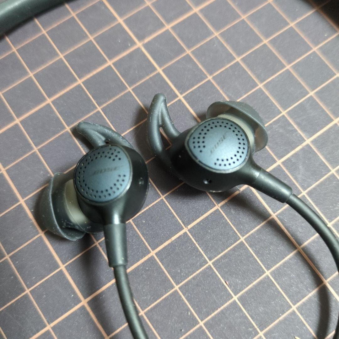 Bose Quiet Control QC30 ノイズキャンセリングイヤホン
