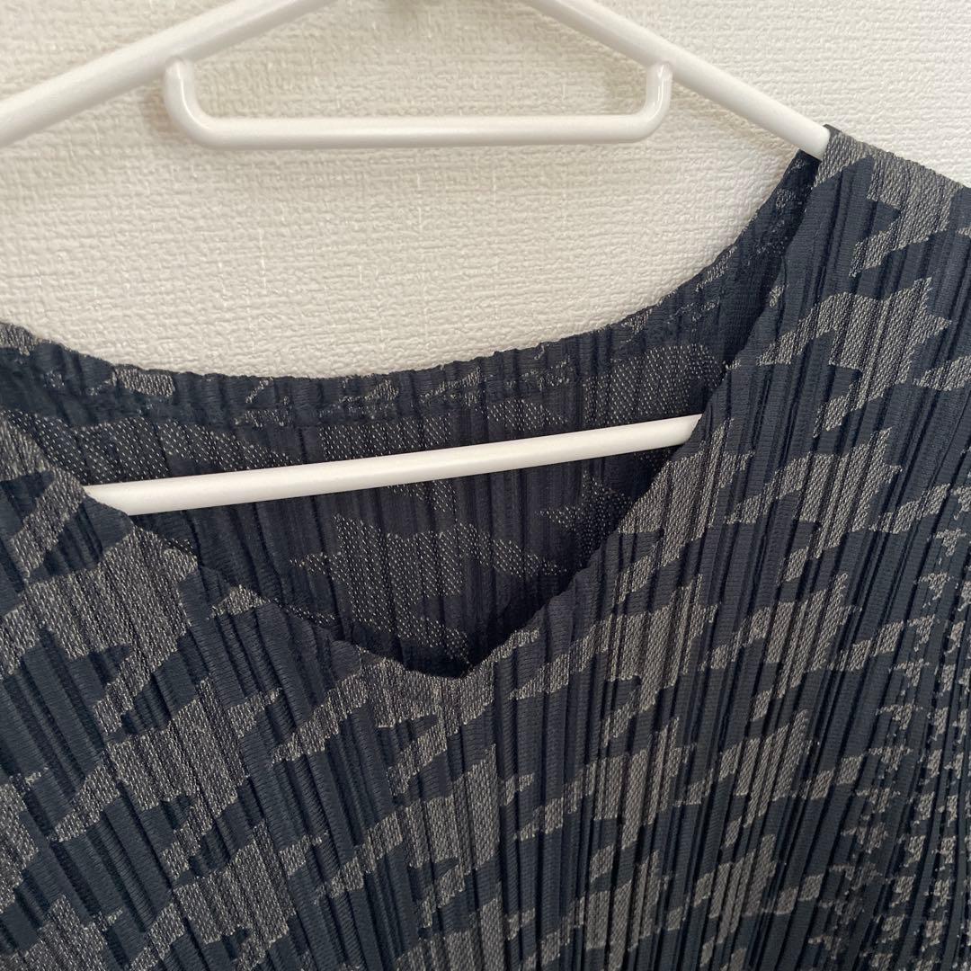 6 イッセイミヤケ　長袖チュニック