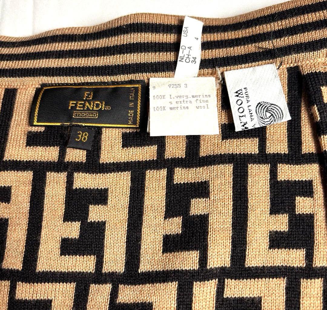 FENDI フェンディ ズッカ柄 （FFロゴパターン）ニットスカート