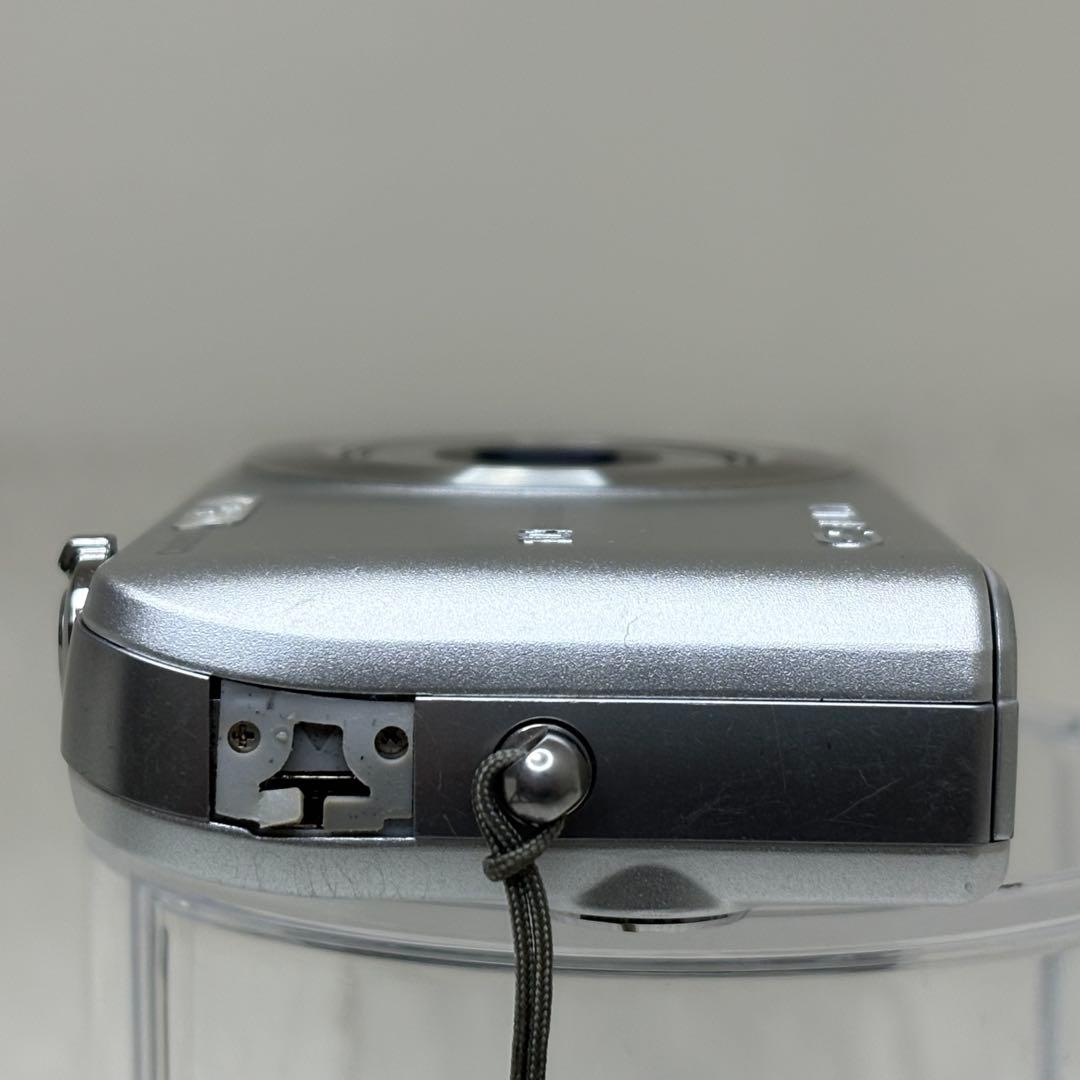 CASIO カメラ　EX-Z1050 充電器　シルバー コンデジ　動作品