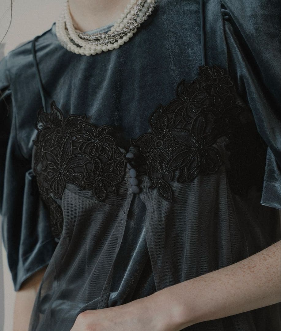 【みみちゃん】et.UNiVER Layered velor dress