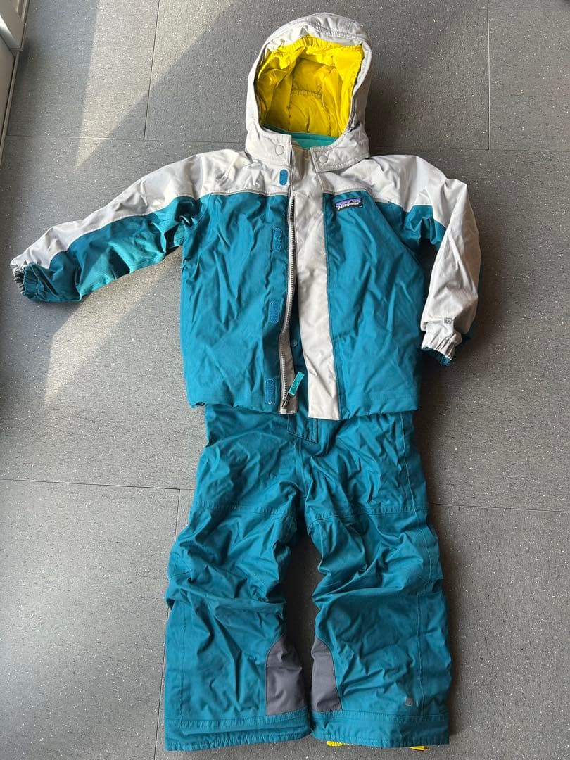 【Patagonia パタゴニア】スキーウェア キッズ 上下セット（4T）