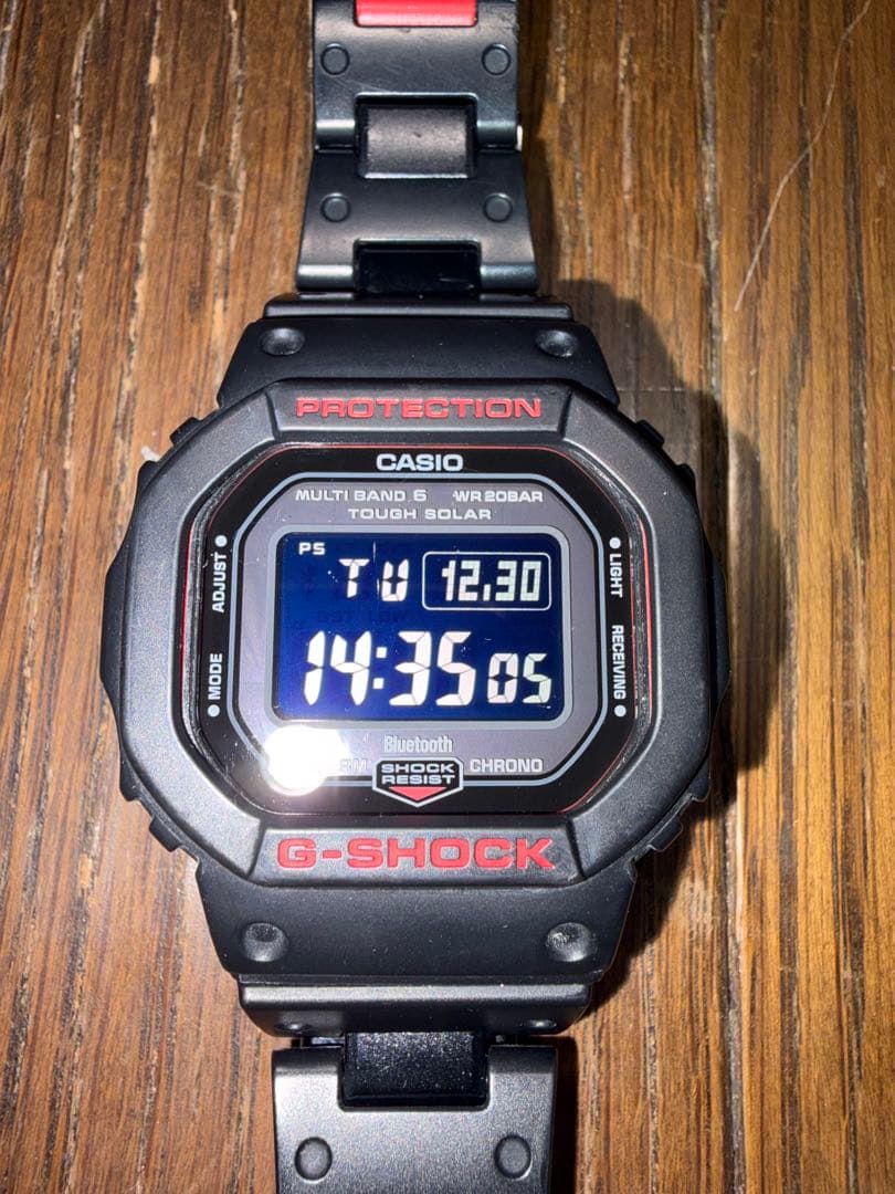 CASIO G-SHOCK GW-B5600HR-1JF 電波ソーラー