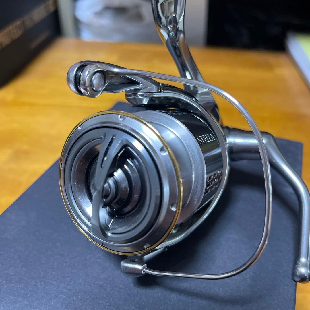 18 ステラ STELLA 4000MHG 新品未使用品