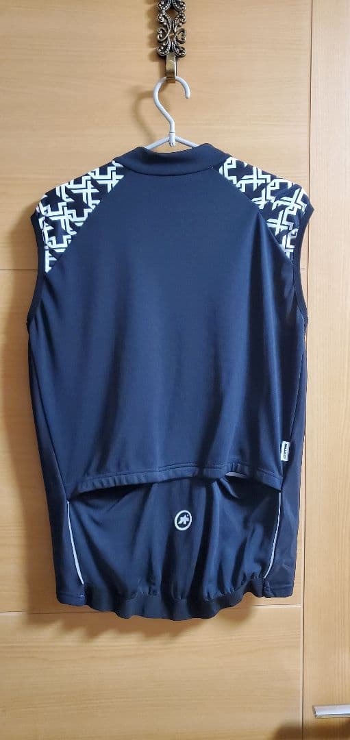 ASSOS スプリングフォールベスト