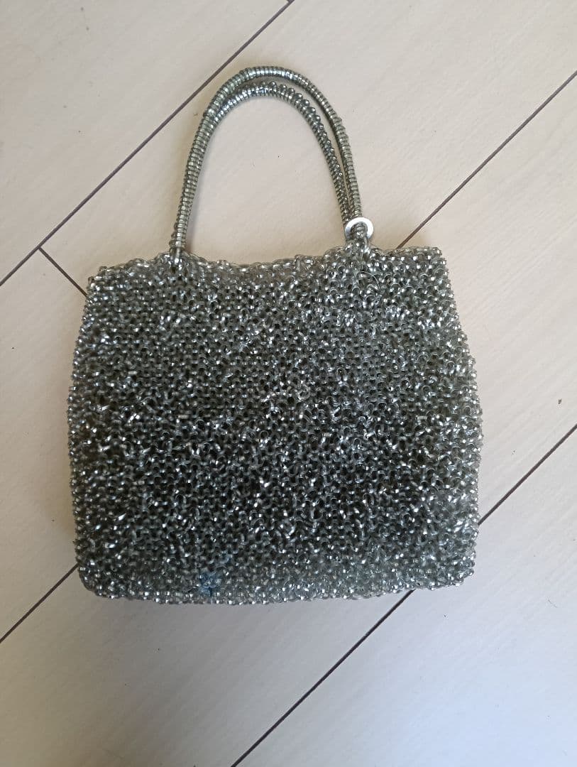 アンテプリマ　スタンダードスクエア　シルバーゴールド