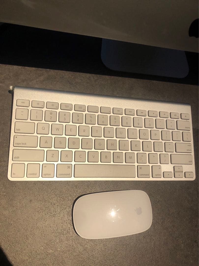 iMac 21.5インチ A1418