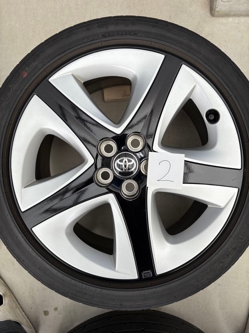 50プリウス 純正ホイール　17インチ