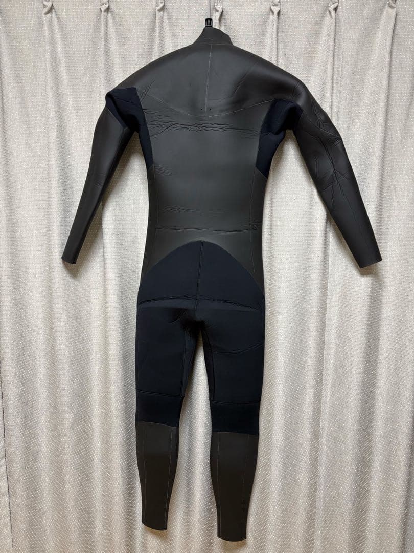 ノーブランド 5×3mm セミドライ メンズMLサイズ チェストジップ 美品