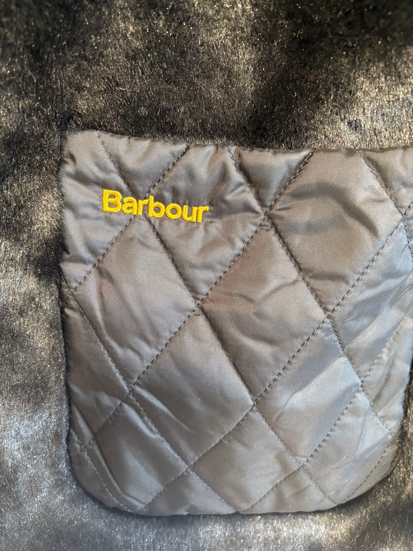 Barbour ファーベスト 黒