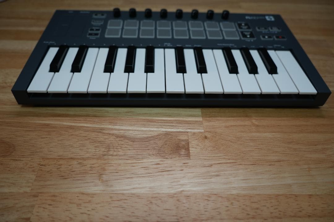 NOVATION　FLkey Mini