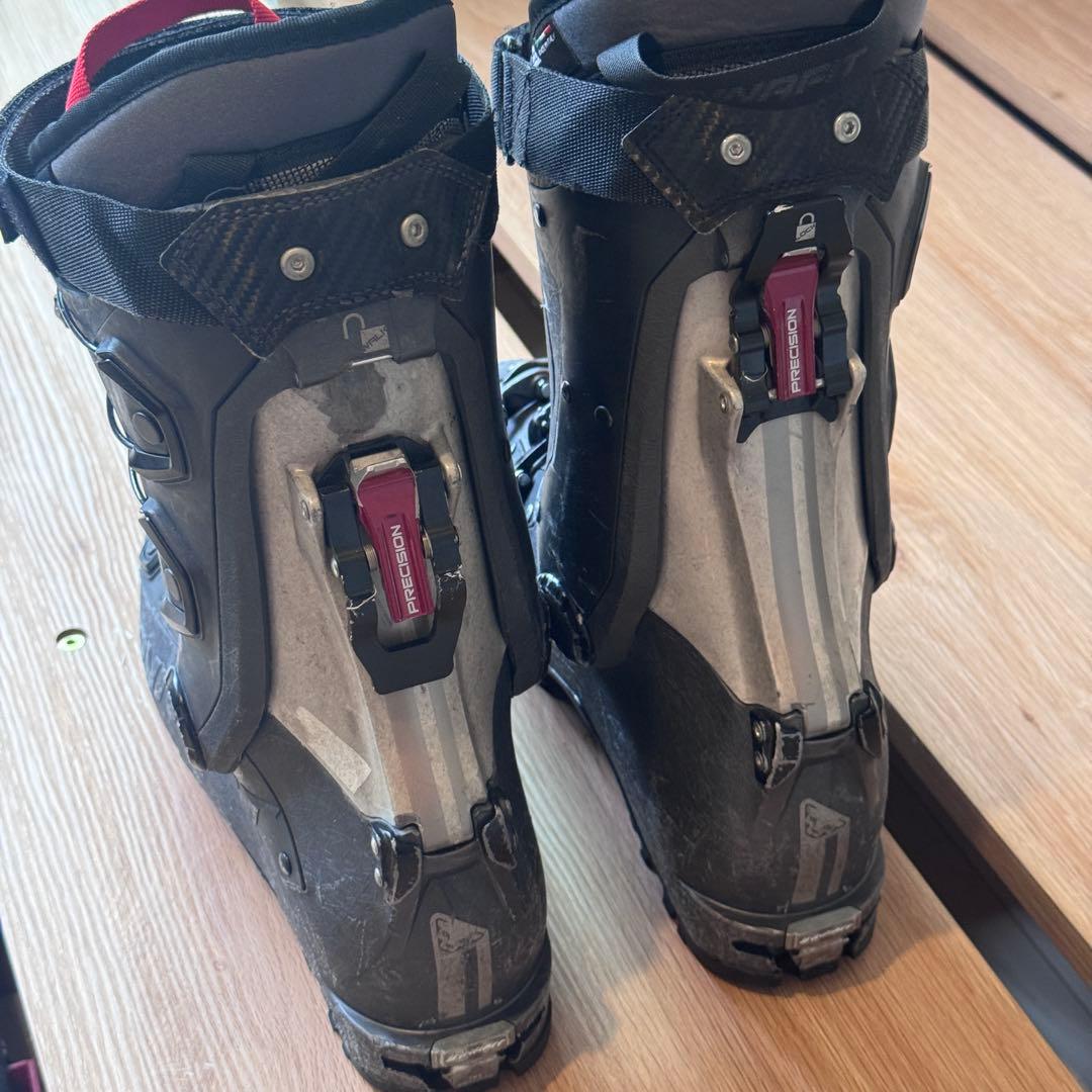 dynafit beast バックカントリースキーブーツ　tlt　 山スキー
