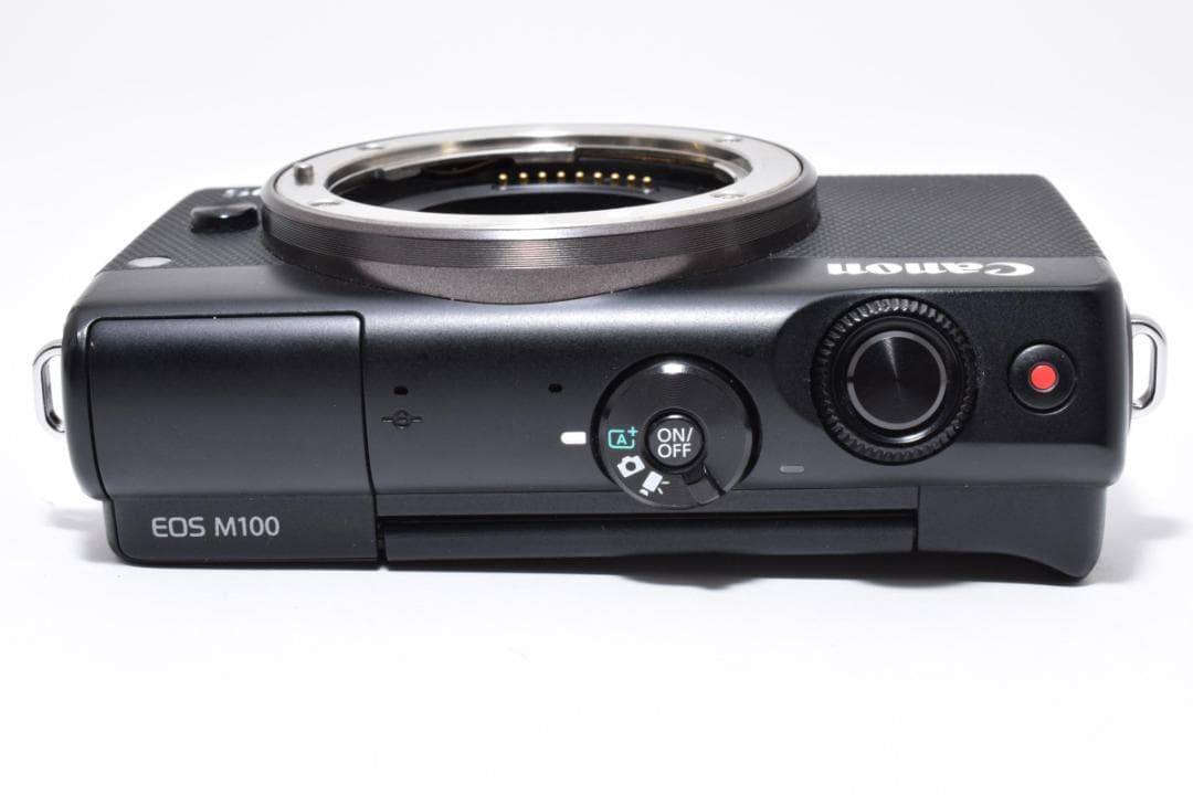 ■ 美品 ■ キヤノン　Canon EOS M100+ダブルレンズ