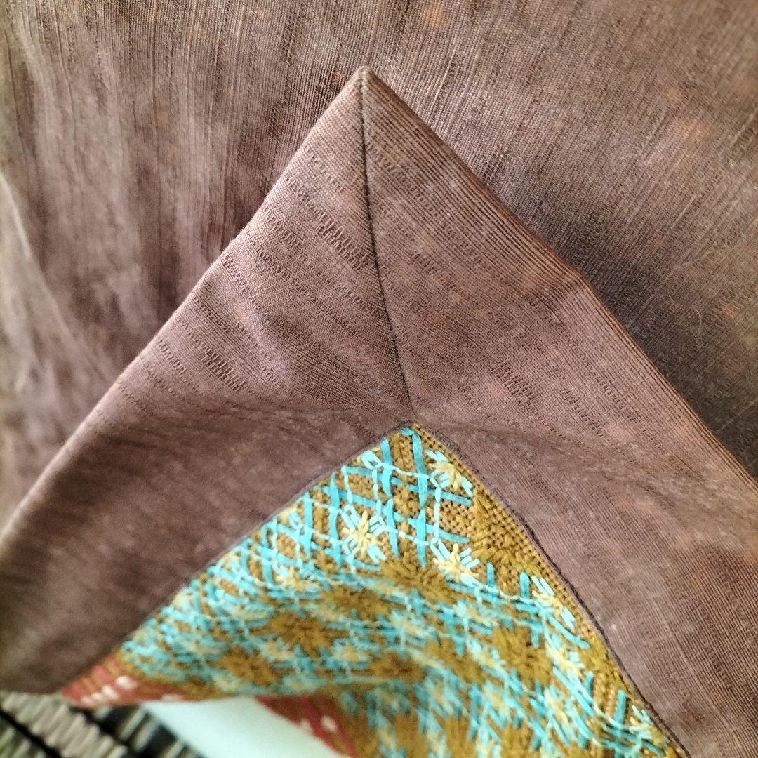 刺繍タペストリー