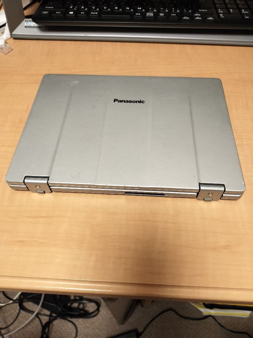 U*I様 panasonic cf-rz6 動作品ジャンク