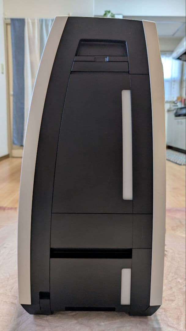 29〜32畳　SHARP 除加湿空気清浄機　2019年式 KC-HD70-W